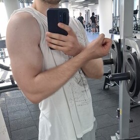 Hsjdjjff