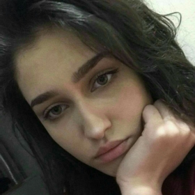 ezgiayaz
