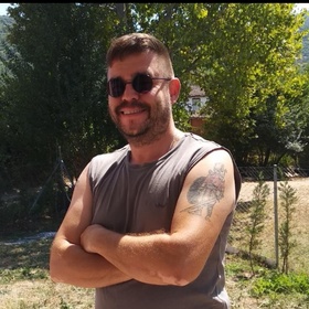 BrokenTr