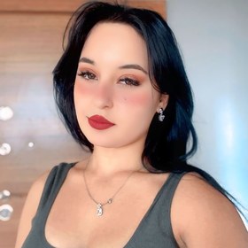 Esra8283