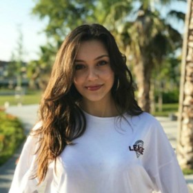 Ecenaz33