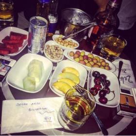 Esrarrengiz