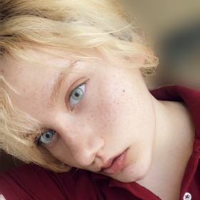 Babypinkblonde