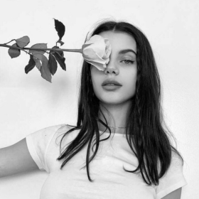 merve_sari