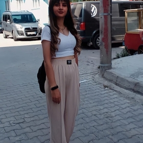 hlyaaunzii
