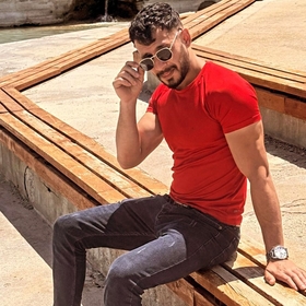 DİJVANN