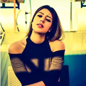Cansu9889