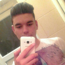 MeTiiNN