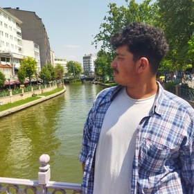 EsEs_Beyi