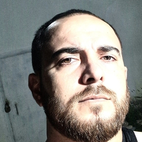 Ezzii