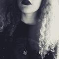 queenofdisasterr