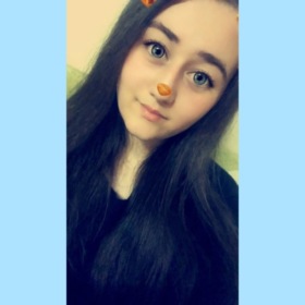 Betül_Akar