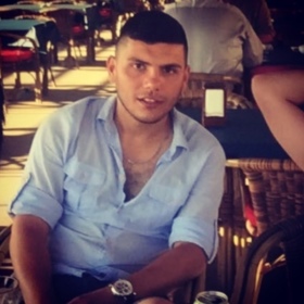 Esmeradam25
