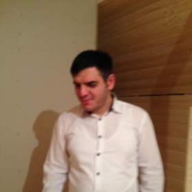 anar100
