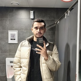 Ömer1246858