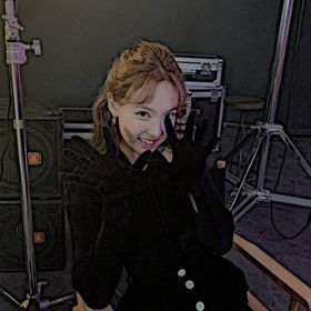 nayeonasigibiri