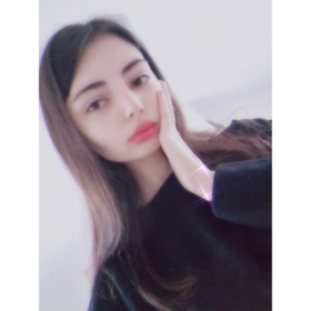akdaselifnur