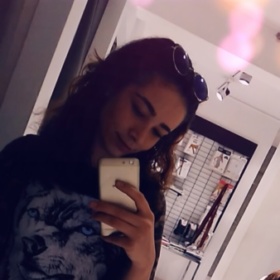 Hlmegkk