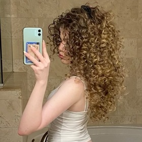 Vxyn_