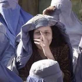 Acılarınkadını12