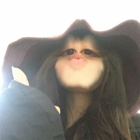 Ella_nisa