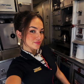 Hosteskiz_