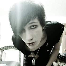LonelyWolfEmo