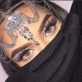 SelinMelek01