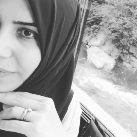Henna_aliye