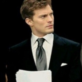 ChristianGrey18