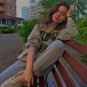 melike80