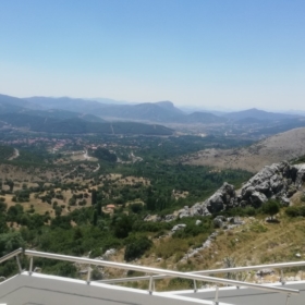 müşkülperest
