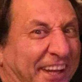 HÜSNÜBAŞKOMSER