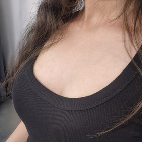 Tinygirl
