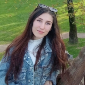 MayneymisNejla