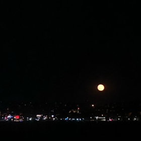 himoon