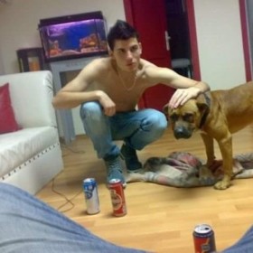 Aloneee34