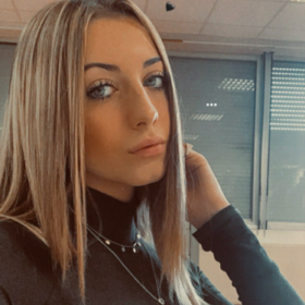 Zeeyzeyy00
