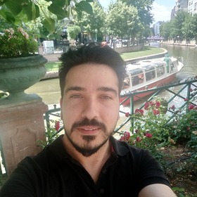 Vennnusssss