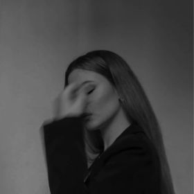 laura_ella