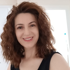 ayşegül-82
