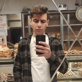 AYAZ_00