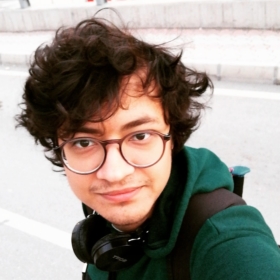 curlycurly