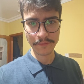 düsunenbirisi
