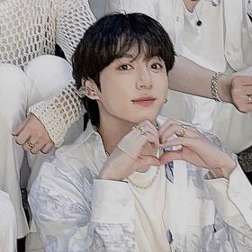 JungkookasigiBts