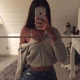 Azra_quek