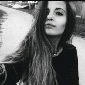 rabia_siyah2