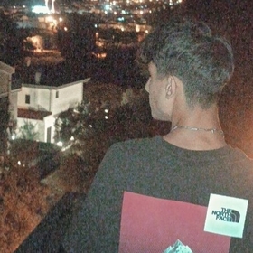 -özgür0703